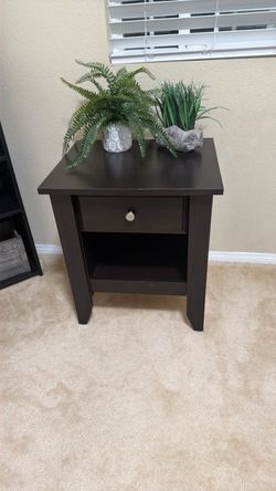 Night stand mesita de noche