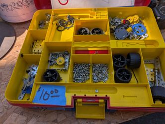 Vintage erector set
