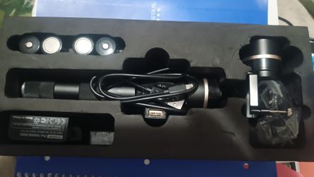 Vendo Handheld Strady Gimbal Por $35