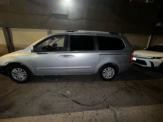 2010 KIA Sedona