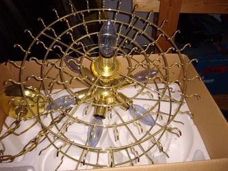 Ceiling hanging light