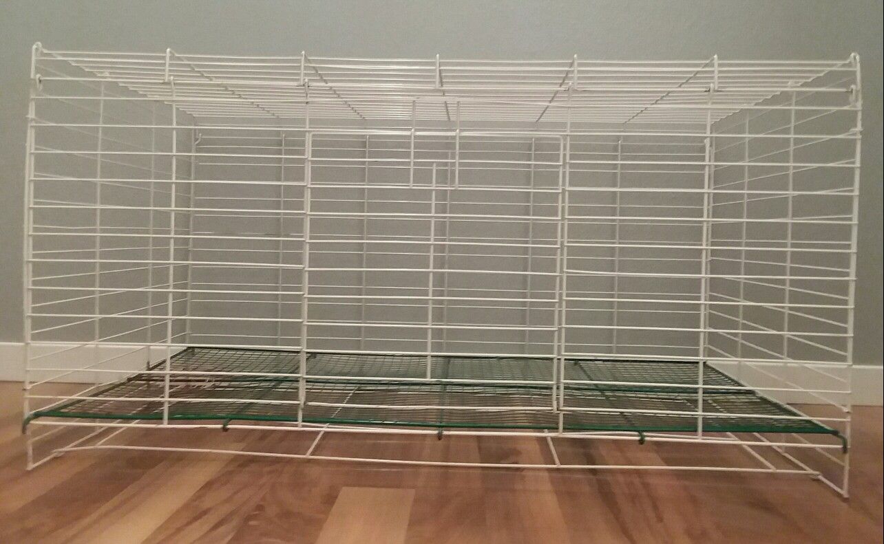 Cage 30w x 17d x 16h
