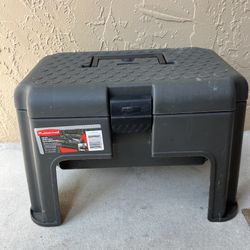 Rubbermaid Roughneck Step Stool Tool Box