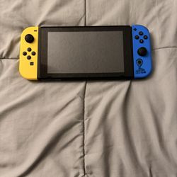 Nintendo Switch Fortnite Edition