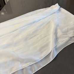 Four cheese cloth table runners