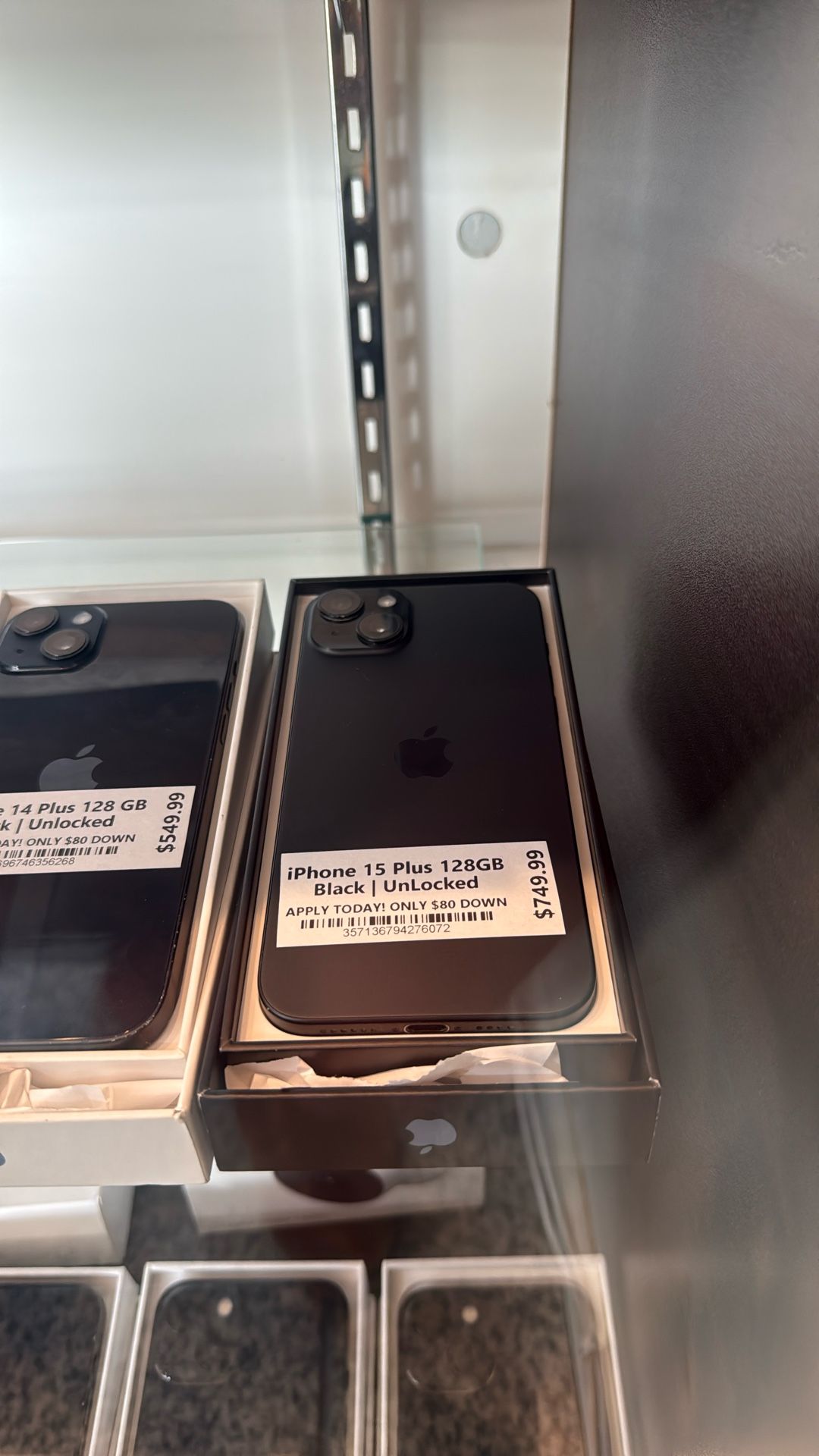 Apple iPhone 15 Plus 128 -256GB Black Unlocked for All Carrier Pro With Tmobile 11 Gen 12 Mobile ATT Max 15 Verizon Straight 13 Metro 16 spectrum