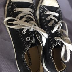 Converse Shoes Size 1 