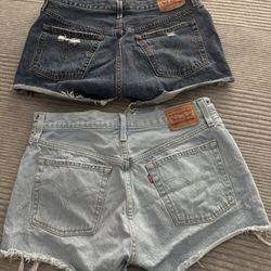 2 Woman’s Levi’s Shorts