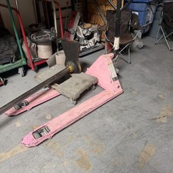 Pallet jack 