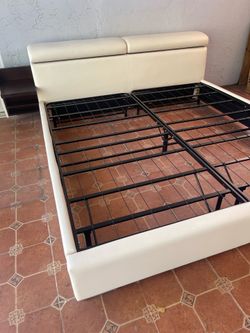 Modern leather platform for king bed
