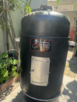 Brinkmann Gourmet Charcoal Smoker