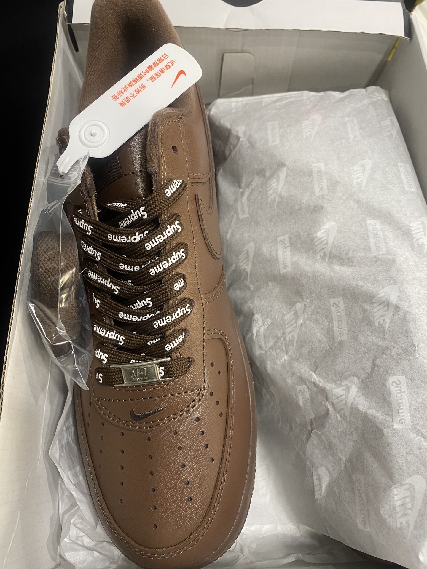 Nike Forces Supreme Brown Size 11