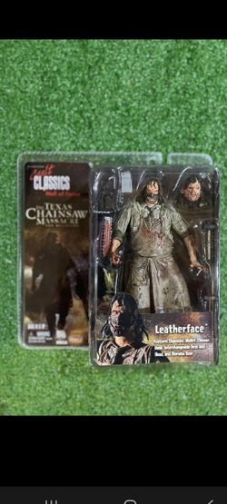 Texas Chainsaw Massacre: The Beginning Leatherface Neca Cult Classic !!!