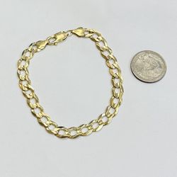 14k Yellow Gold Curb Link Cuban Link Bracelet 14.4 Grams , 8.5” Long, 8mm