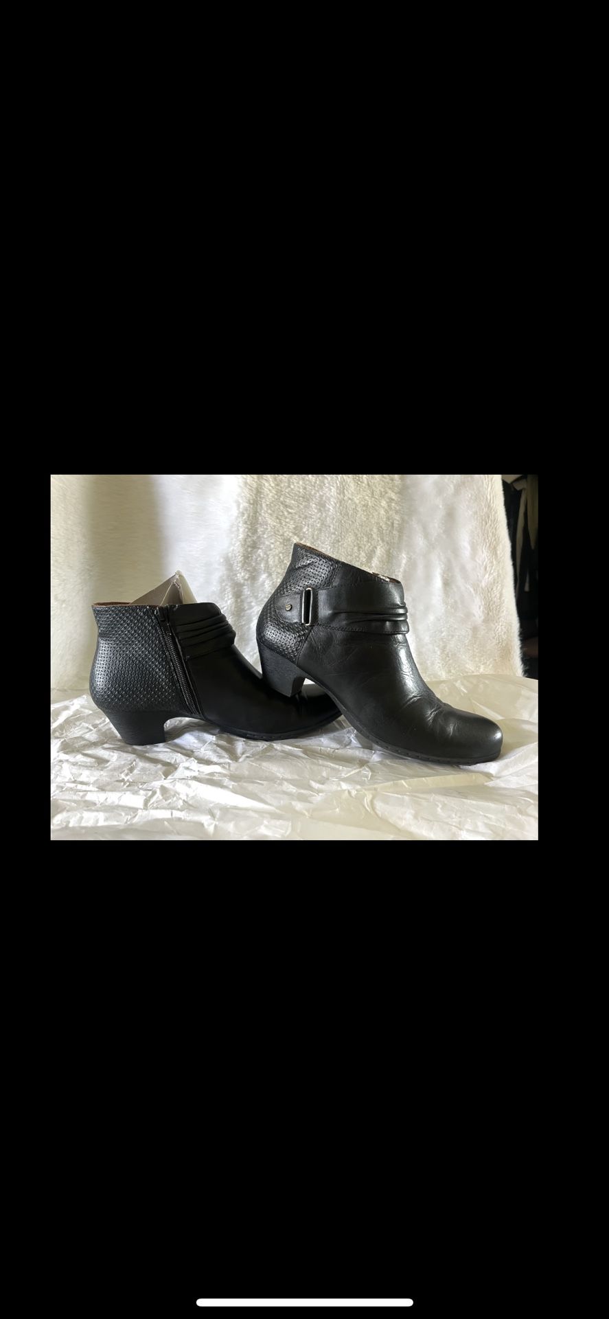 Rockport Brynn Black Ankle Boots