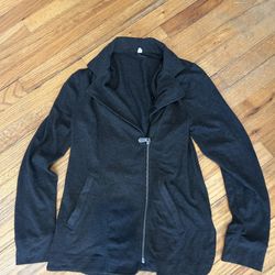 Women's dark gray zip up jacket with pockets size medium 