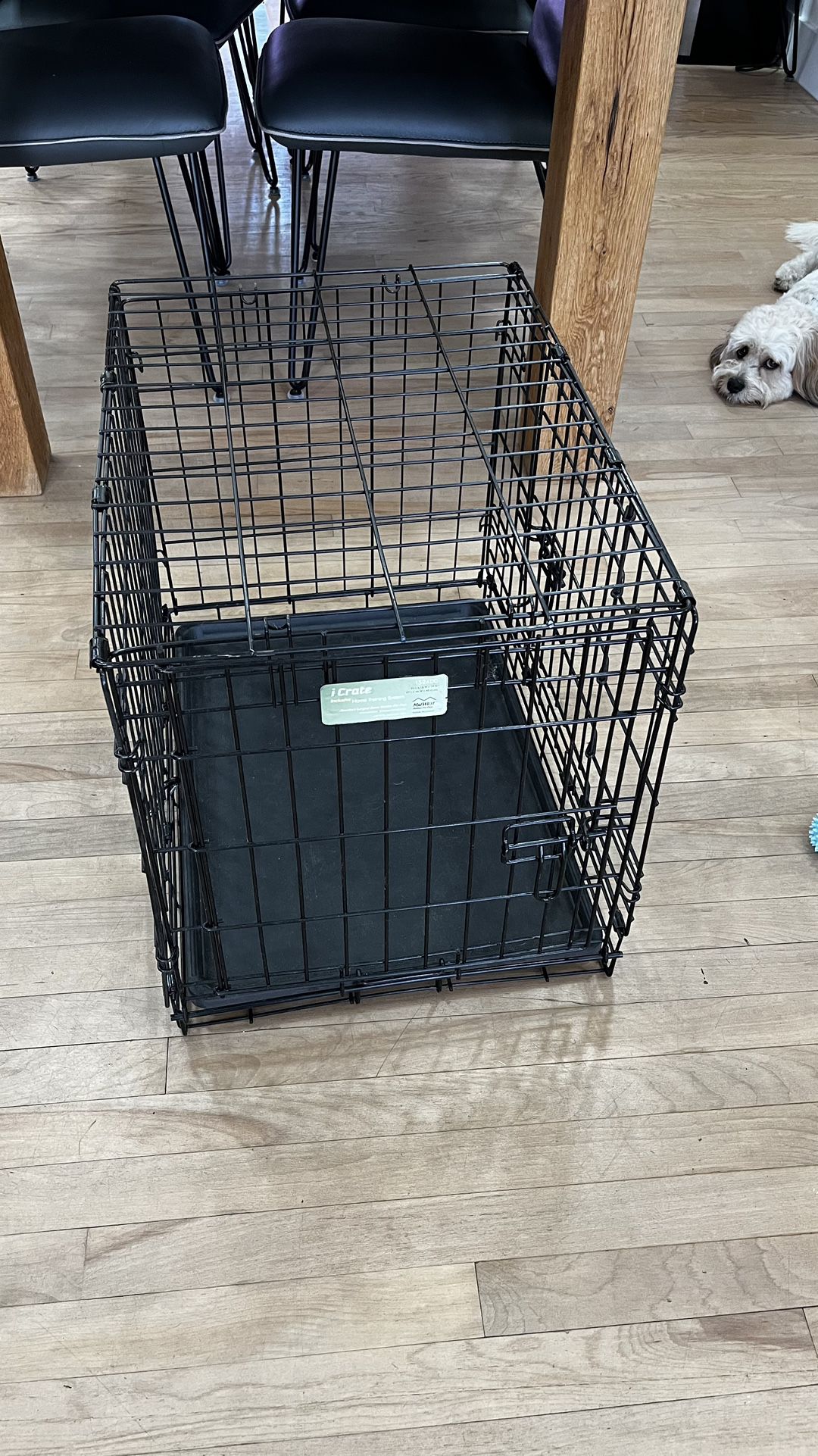 Dog Crate 24x18x19