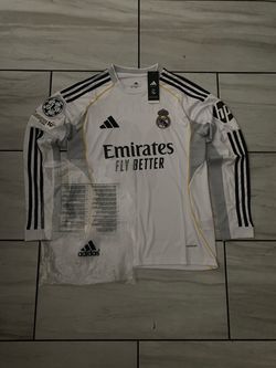 Mbappe long sleeve jersey