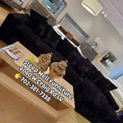 ✨️ Sectional Sofas✨️ Furniture Queen Bedrooms, Dining Avail