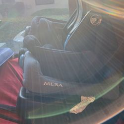 Upppa Baby Mesa Baby Car Seat With Base