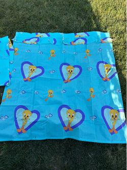 Tweety bird curtain