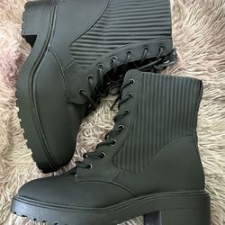 Shoes in good conditions