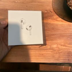 Generation 3 Airpod MagSafe Charging Case Unopened Box