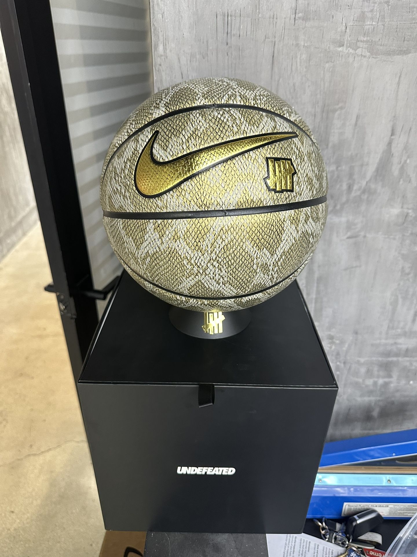 Nike Kobe Undefeated Basketball 