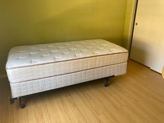 Twin bed