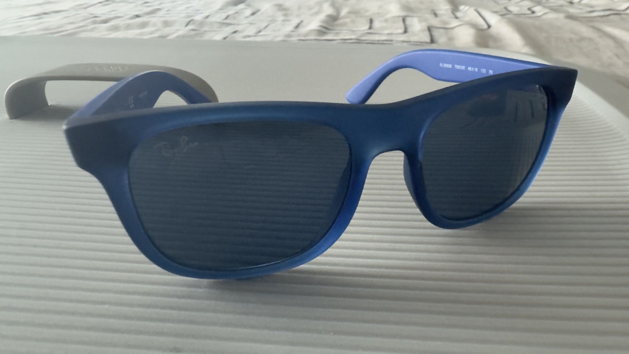 Ray Ban Kids sunglasses