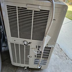portable ac unit LG