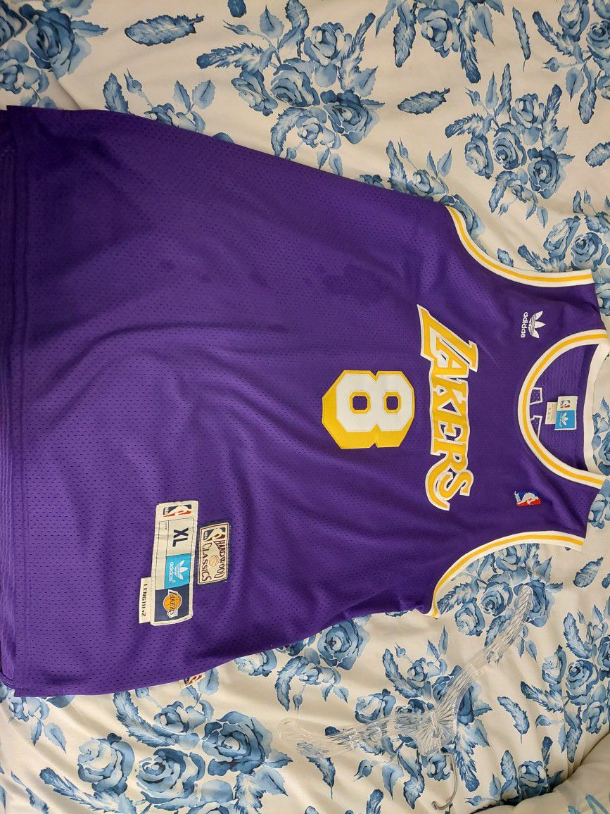 Vintage Kobe Bryant Adidas Jersey #24 Size L Black/Purple Los Angeles Lakers  Rare for Sale in West Hollywood, CA - OfferUp