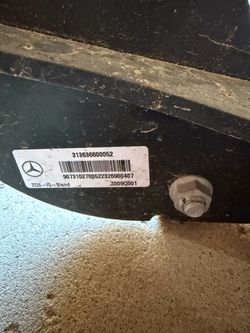 Sprinter tow hitch receiver