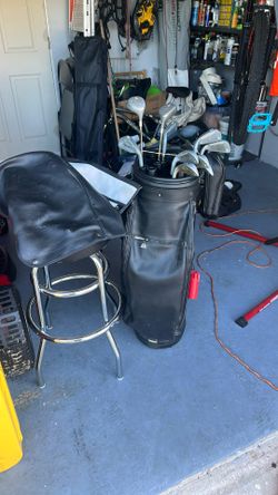 Diawa Golf Bag With Cover And Clubs