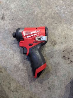 M12 FUEL 12V Lithium-lon Brushless Cordless Stubby 3/8 in. Impact Wrench