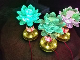 Singing Chinese Buddha Lamps 