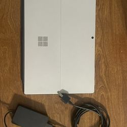 Surface Pro 7 - Read Description