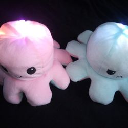 Reversible Octopus Plush With Light