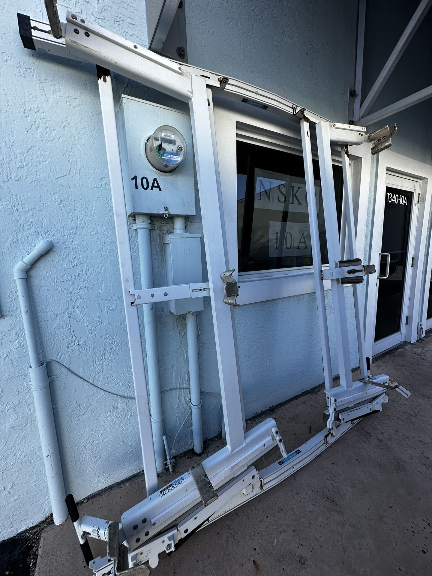 Adrian Steel loadsrite ladder rack
