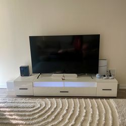 Samsung  55” 4k Smart TV 
