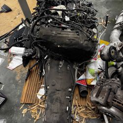 engine b58 4.0 from BMW X5 G05 complete with automatic transmission and attachments, if necessary, sold separately, write for all questions, negotiabl