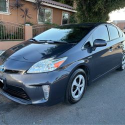 2015 Toyota Prius 1 