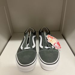 * NEW* Vans Womens Size 7 Old Skool Sneaker Green 
