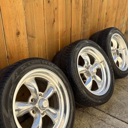 American Racing Polished Torq-Thrust II One-Piece Wheels 17x9.5 5x5(5x127mm)