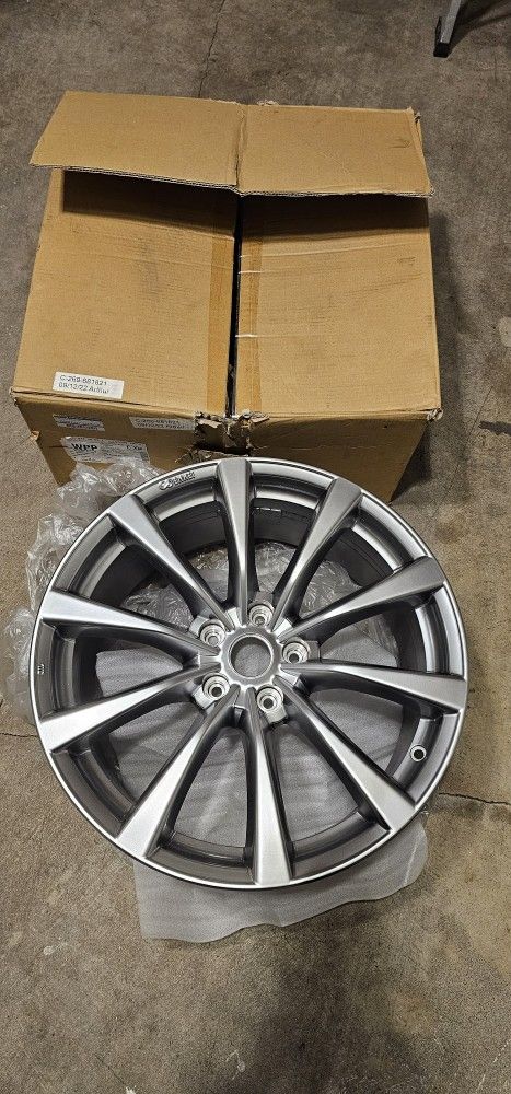 Brand New INFINITI G37 COUPE TYPE S OEM Rim D03001NG4B