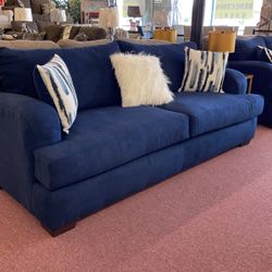 🇺🇸HUGE Blowout Furniture Sale!🇺🇸 Brand New Oversized Blue Sofa Loveseat Set W/ Designer Accent Pillows Included! $50 Down Takes It Home Today!