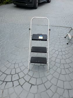 Step Ladder