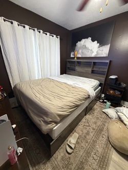 Queen Storage Bed Frame w/ Bookcase Headboard (63"W x 51"H x 90"L)