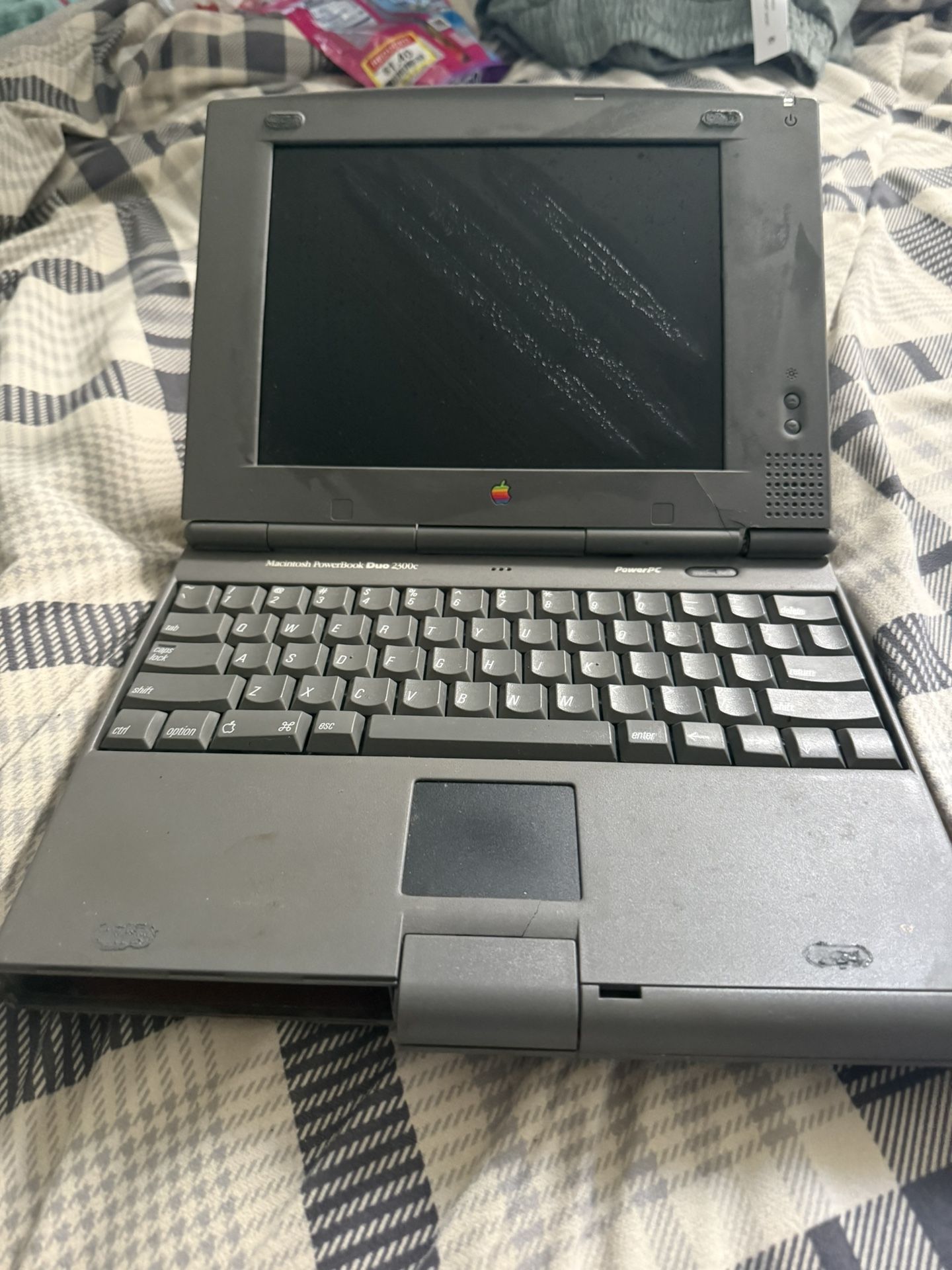 Very Old MacBook 