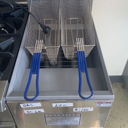 Gas fryer Brand New! 50LB -$1150